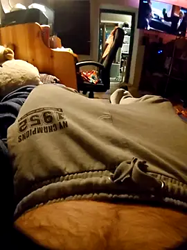 Snapshot of anonymus9006 chatting on February 16, 2026, 4:16 pm anonymus9006 online show from February 16, 2026, 4:16 pm