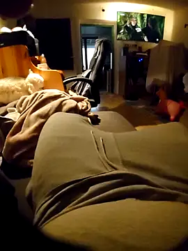 Snapshot of anonymus9006 chatting on March 3, 2026, 4:25 pm anonymus9006 online show from March 3, 2026, 4:25 pm