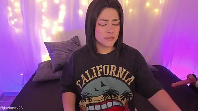 Snapshot of lucy26_ chatting on September 30, 2025, 2:28 am lucy26 online show from September 30, 2025, 2:28 am