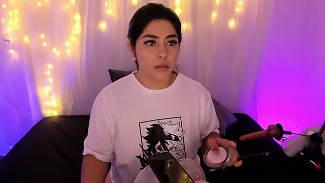 Snapshot of lucy26_ chatting on September 22, 2025, 2:17 am lucy26 online show from September 22, 2025, 2:17 am