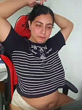 Snapshot of Mary_pinkish chatting on February 12, 2025, 1:30 am Mary pinkish online show from February 12, 2025, 1:30 am