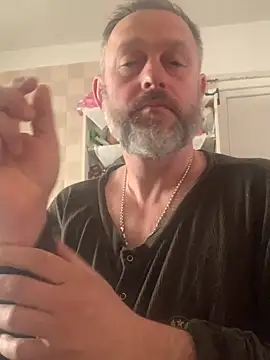 Snapshot of GHsveter chatting on April 29, 2026, 7:34 am GHsveter online show from April 29, 2026, 7:34 am