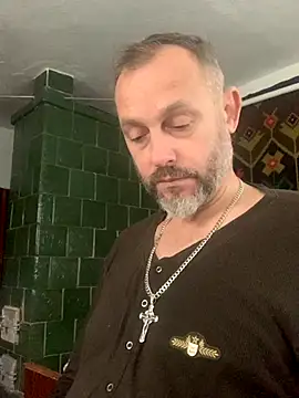 GHsveter online show from October 20, 2025, 9:43 am