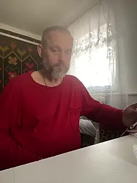 GHsveter online show from April 15, 2026, 1:04 pm