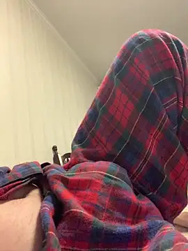 GHsveter online show from October 5, 2025, 11:01 am