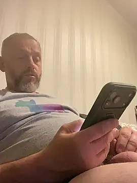 Snapshot of GHsveter chatting on June 9, 2026, 5:47 pm GHsveter online show from June 9, 2026, 5:47 pm