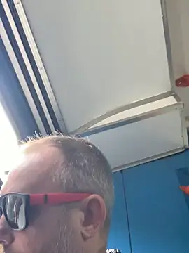 GHsveter online show from September 19, 2025, 11:58 am