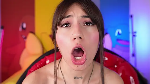 miss sharlotte18 online show from January 31, 2026, 7:12 pm