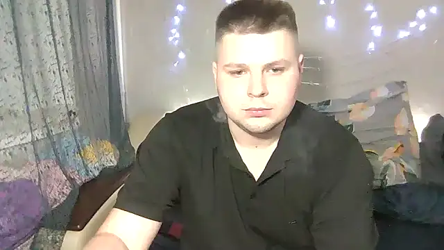 Volshebnik130  online show from January 24, 2025, 10:30 pm