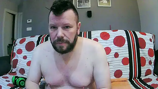 txan9876 online show from November 5, 2025, 11:08 pm