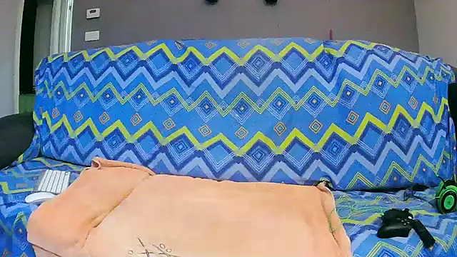 txan9876 online show from October 16, 2025, 2:31 am