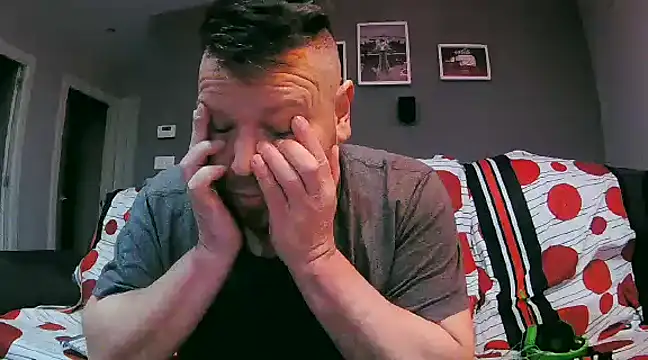 txan9876 online show from January 13, 2025, 1:45 am