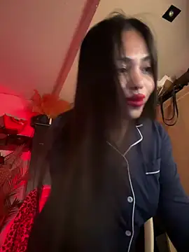 BigDominaMia online show from June 27, 2026, 10:54 am