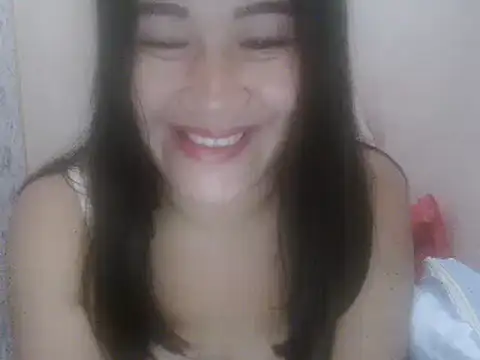 Snapshot of sweet_Lielani chatting on December 22, 2025, 6:52 pm sweet Lielani online show from December 22, 2025, 6:52 pm