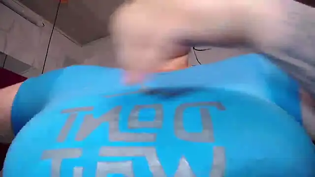 Penelope Tits online show from March 9, 2026, 1:58 pm