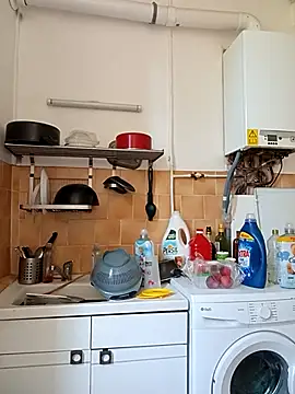 callmelouve online show from September 17, 2025, 9:22 am