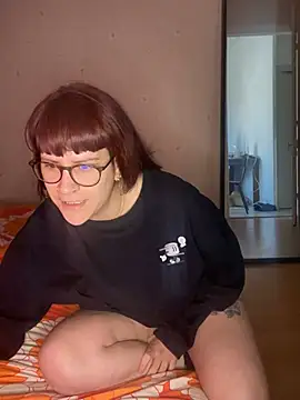 callmelouve online show from March 1, 2025, 2:55 pm