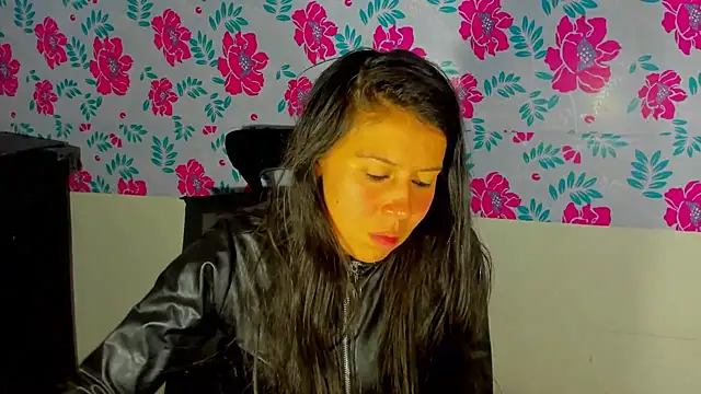 sandyquinnxx online show from March 13, 2025, 12:56 pm