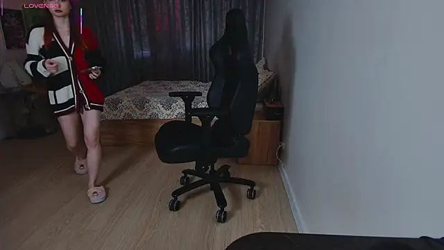  whiteprincess online show from February 5, 2026, 11:39 am