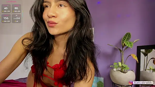 katt giraldo1 online show from October 8, 2025, 4:19 pm