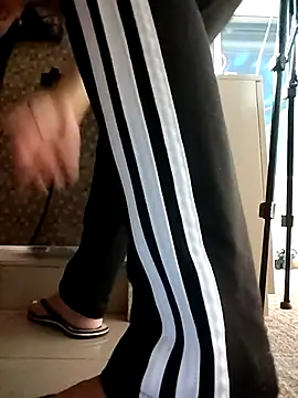 VallerieJones online show from November 30, 2025, 6:52 pm