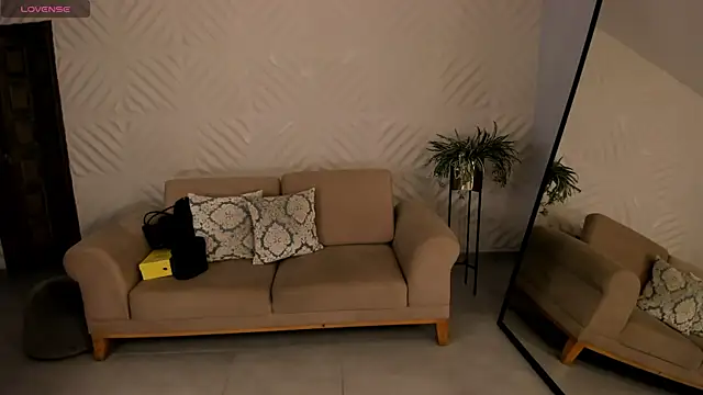 Snapshot of KateSunder chatting on June 3, 2026, 4:01 pm KateSunder online show from June 3, 2026, 4:01 pm