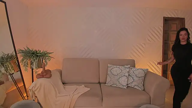 KateSunder online show from March 9, 2026, 12:52 pm