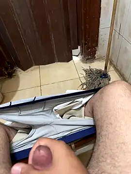 Dedoow online show from September 12, 2025, 1:33 pm