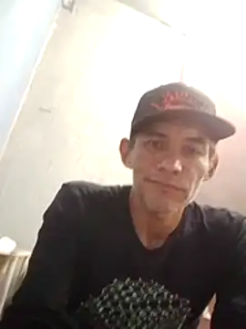 MarsWood online show from November 12, 2025, 7:07 pm