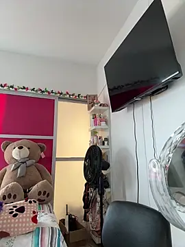 jailyncam  online show from April 6, 2026, 2:07 pm