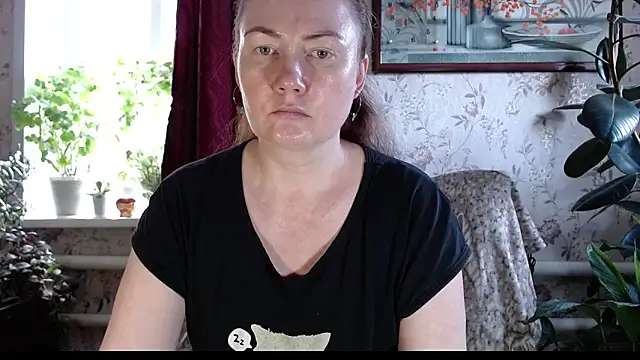 EmilyDoth online show from May 28, 2026, 6:54 am