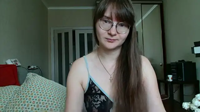 Snapshot of KiraGoldens chatting on May 31, 2026, 6:52 am KiraGoldens online show from May 31, 2026, 6:52 am