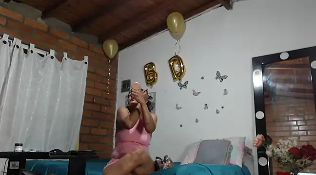 Bigassmommy x online show from March 22, 2025, 2:05 am