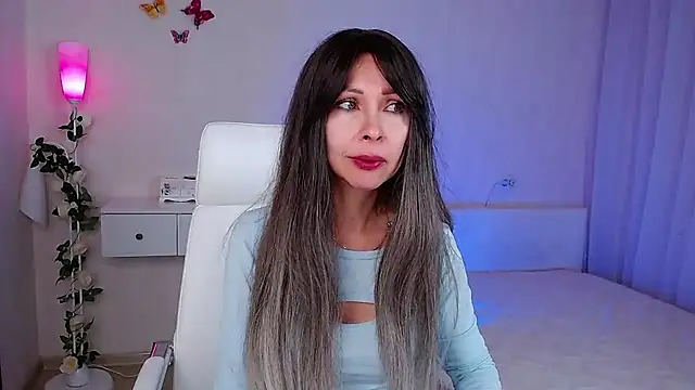 wendifoste online show from September 29, 2025, 7:08 pm