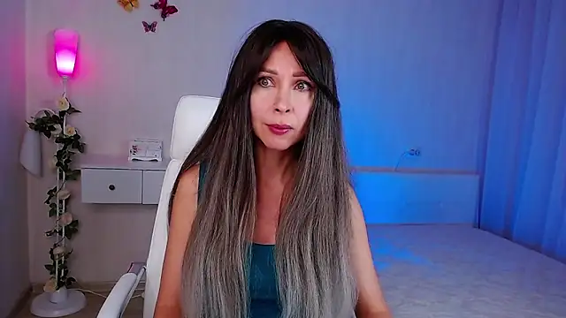 wendifoste online show from October 21, 2025, 5:34 pm