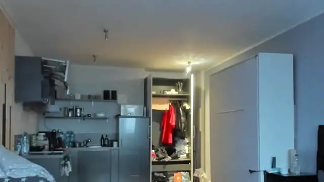 tamarapervert online show from November 29, 2025, 2:39 pm