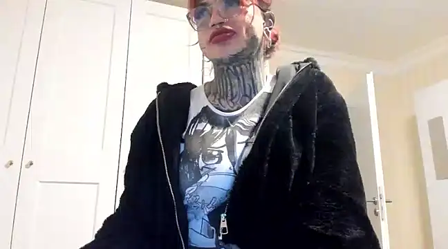 tamarapervert online show from January 21, 2025, 10:41 pm