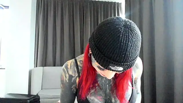 tamarapervert online show from March 10, 2025, 4:46 pm