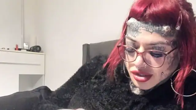 tamarapervert online show from February 25, 2026, 10:53 pm