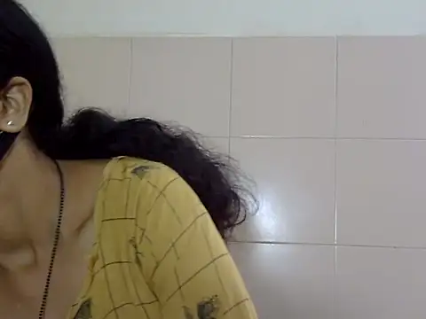 Indian Horny Wife online show from September 18, 2025, 7:55 am