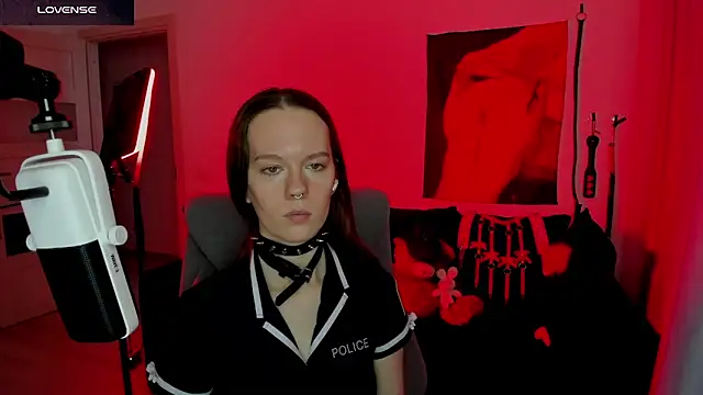 DivineBite online show from April 13, 2026, 3:27 pm