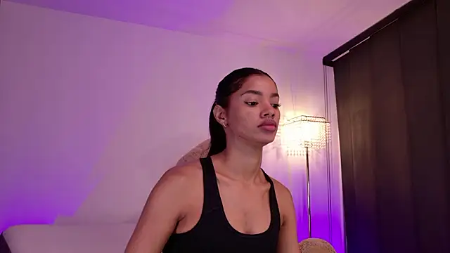 liagirl cute online show from March 12, 2026, 3:23 am