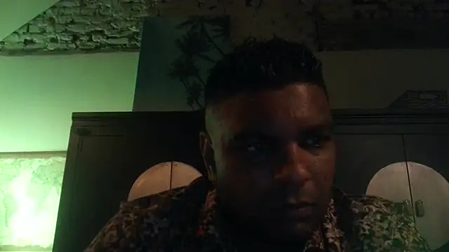 Bandusrilankasexymen online show from January 17, 2026, 1:42 am