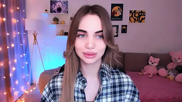 aPieceOfJoy online show from March 18, 2025, 8:59 pm