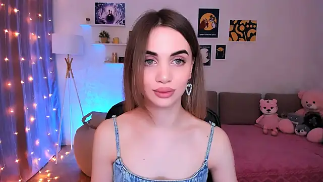 aPieceOfJoy online show from March 19, 2025, 9:16 pm