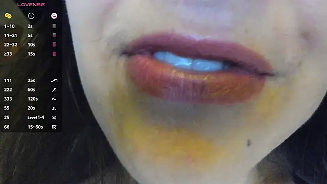 Snapshot of anna_love_hot chatting on February 10, 2025, 11:55 pm anna love hot online show from February 10, 2025, 11:55 pm