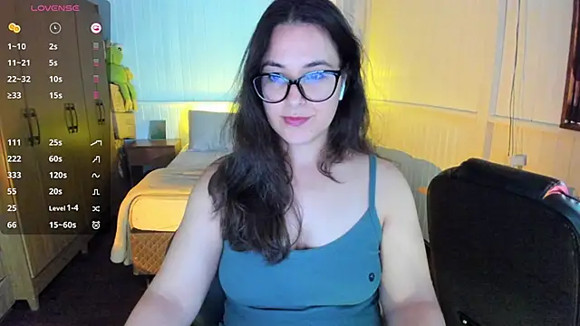 Snapshot of anna_love_hot chatting on February 18, 2025, 5:42 pm anna love hot online show from February 18, 2025, 5:42 pm