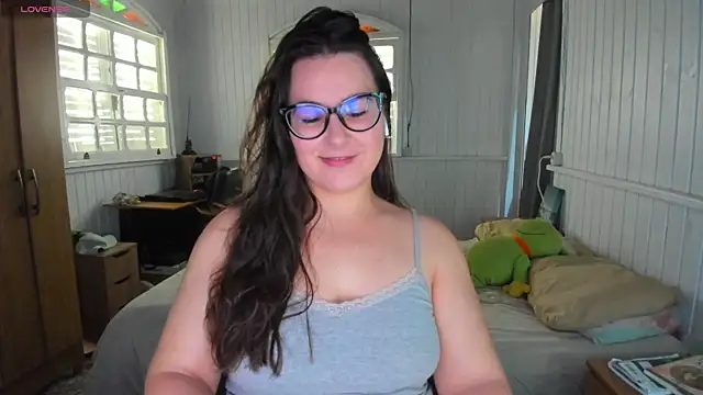 Snapshot of anna_love_hot chatting on October 13, 2025, 5:25 pm anna love hot online show from October 13, 2025, 5:25 pm