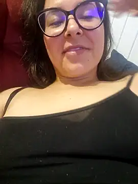 Snapshot of anna_love_hot chatting on February 13, 2025, 12:57 am anna love hot online show from February 13, 2025, 12:57 am