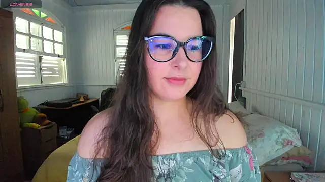 Snapshot of anna_love_hot chatting on September 15, 2025, 3:56 pm anna love hot online show from September 15, 2025, 3:56 pm